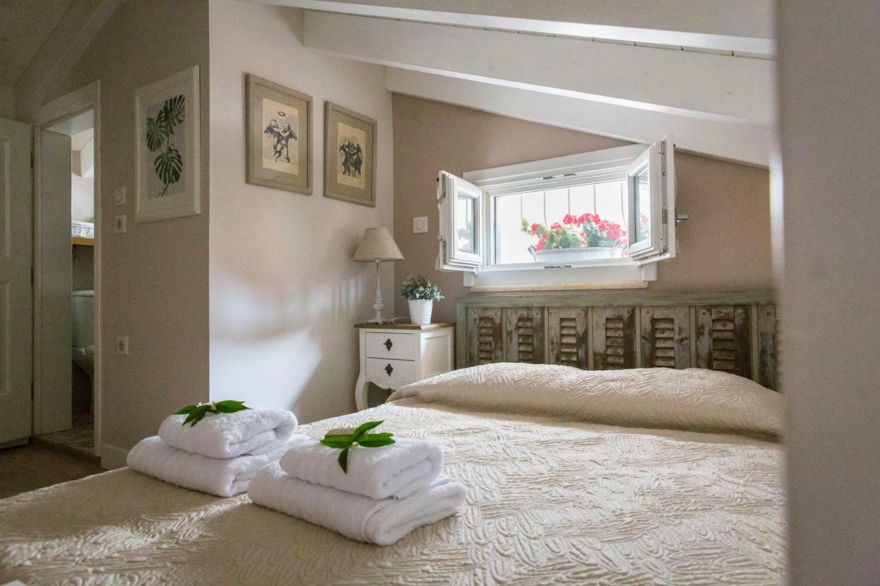 Lianelia Boutique Village House Argyrades ภายนอก รูปภาพ