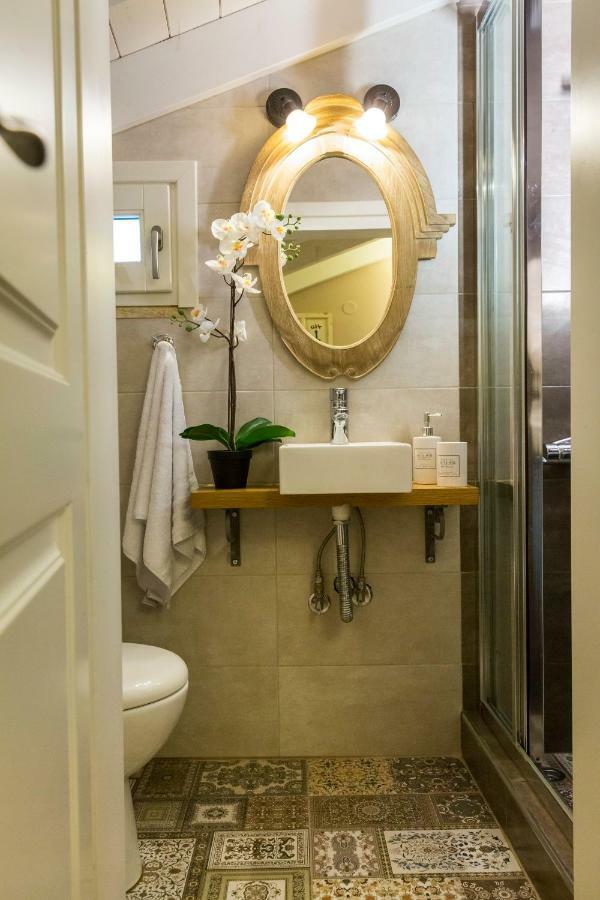 Lianelia Boutique Village House Argyrades ภายนอก รูปภาพ