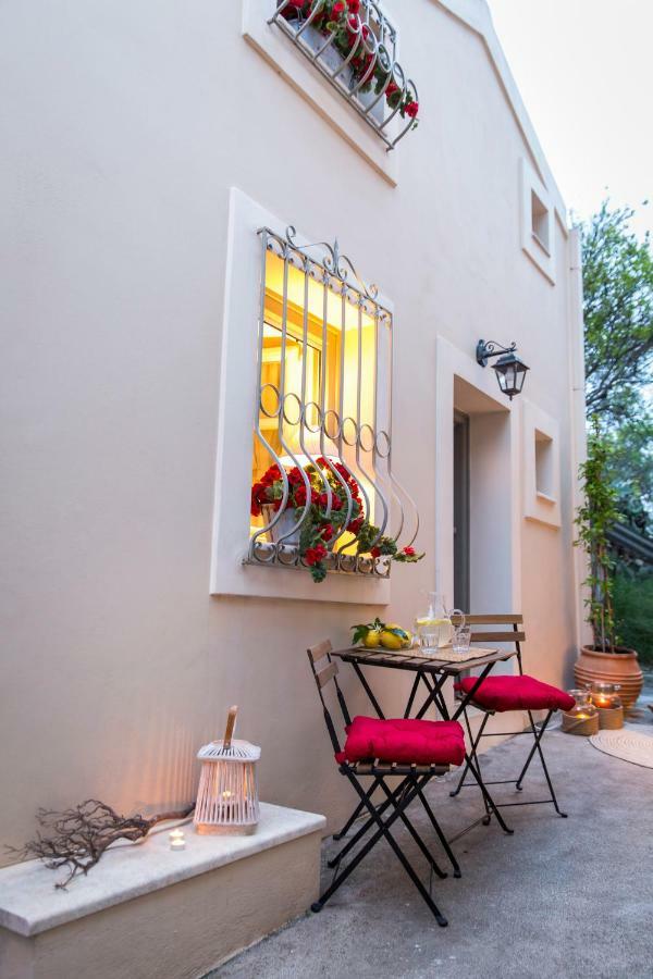 Lianelia Boutique Village House Argyrades ภายนอก รูปภาพ